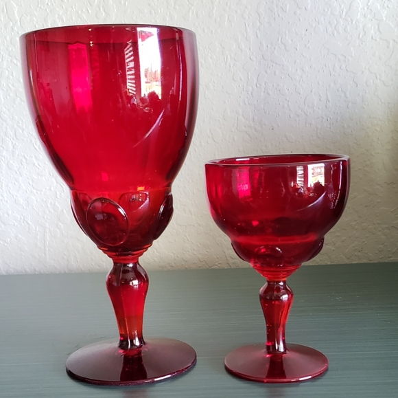 Vintage New Martinsville Moondrops Ruby Goblet Wine Glass UV Glow Valentines MCM - Picture 3 of 12